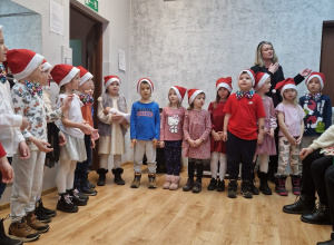 SPOTKANIE WIGILIJNE Z SENIORAMI W KLUBIE OSIEDLOWYM